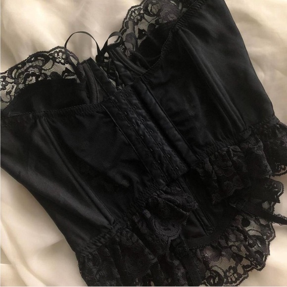 Vintage Gothic Lace Bustier Corset top - Picture 3 of 3